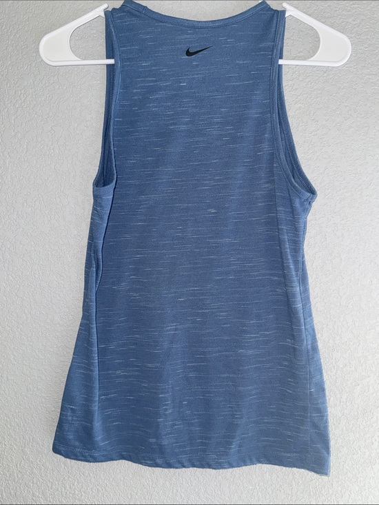 Nike Tops - Nike Dri-FIT Short Sleeve Heathered Dark Gray Tee